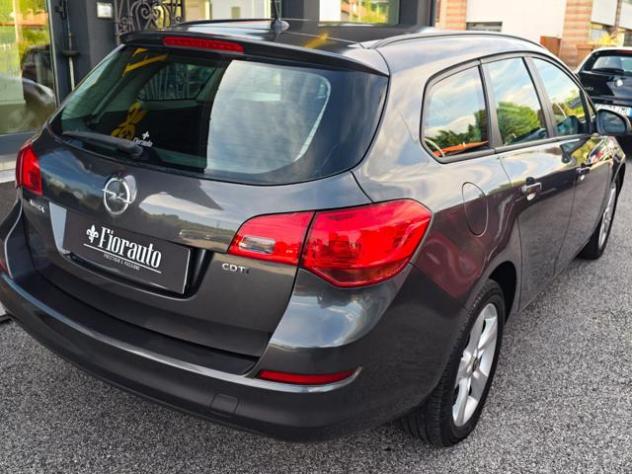 OPEL Astra 1.7 CDTI 110CV Sports Tourer Cosmo rif. 24063318 - Foto 3
