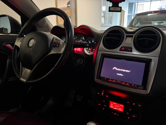 Alfa Romeo MiTo 1.4 T 155 CV Distinctive Sport Pack - Foto 8