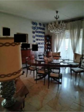 Immobile in asta di 157 m² con più di 5 locali e box auto in vendita a Gallarate - Foto 9