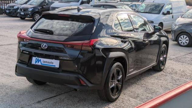 LEXUS UX 250h EXECUTIVE 2WD CVT 2.0H 184cv(152cv) rif. 24097787 - Foto 4