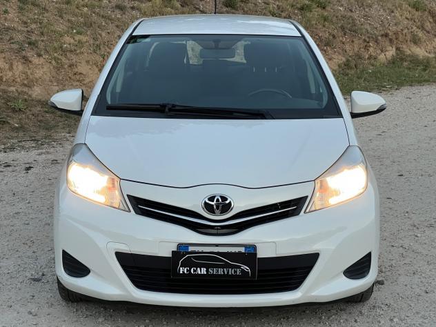 Toyota Yaris 1.0 5 porte Active Permute Rate Garanzia - Foto 2