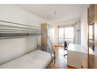 Quadrilocale in affitto a Milano