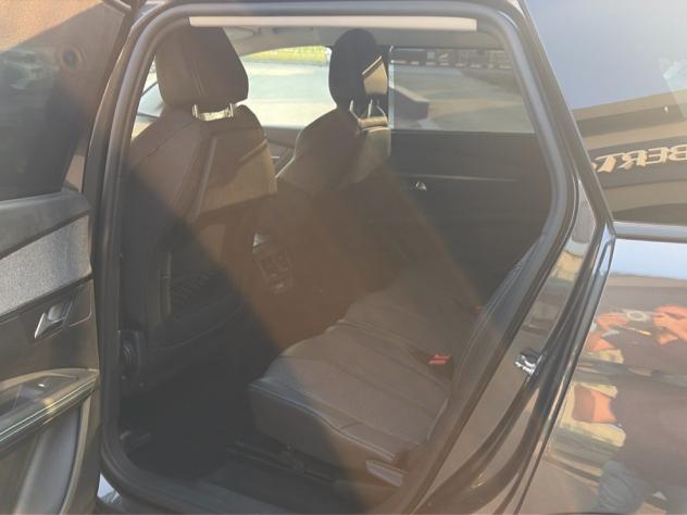 Peugeot 5008 BlueHDi 130 Allure Pack EAT8 S/S aut. - Foto 10