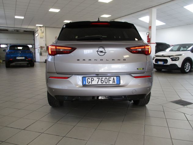 Opel Grandland X 1.6 PHEV GSe AWD ULTIMATE (300CV) UNIPROPRIETARIO - Foto 2