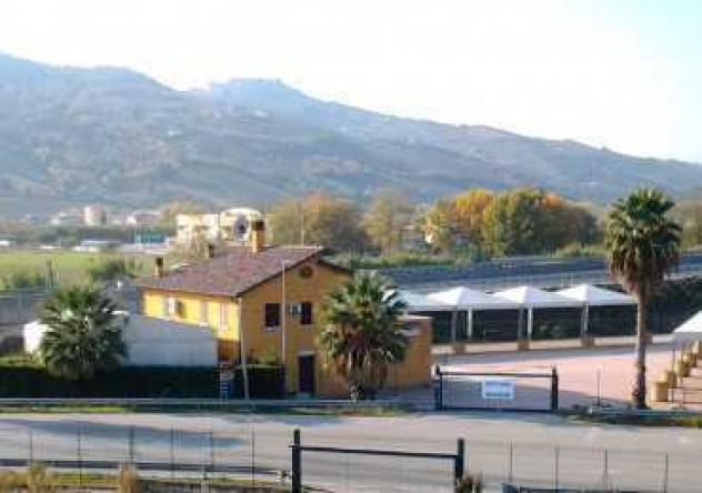 Locale commerciale in affitto a Monteprandone - Foto 13