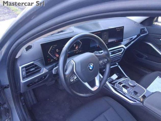 BMW 320 Serie 3 G21 2022 Touring 320d Touring mhev 48V xdr rif. 23960343 - Foto 8
