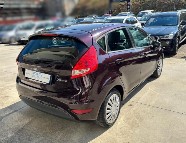Ford Fiesta 1.4 Titanium Gpl - Foto 4