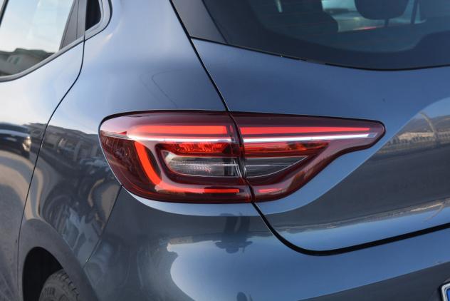 Renault Clio Blue dCi 100 CV 5 porte Business Led CarPlay - Foto 6
