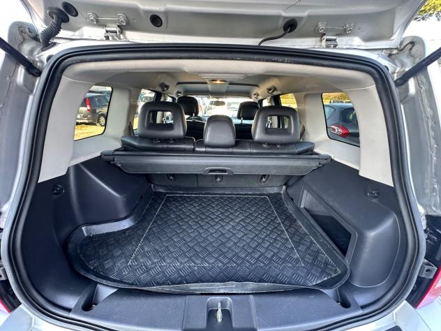 Jeep Patriot 2.2 CRD DPF Limited - Foto 7