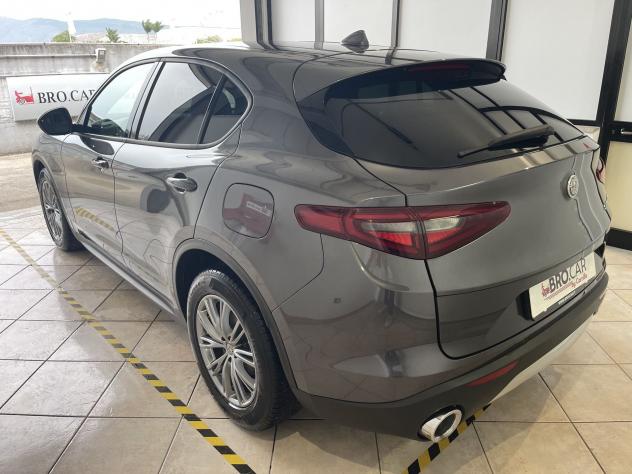 Alfa Romeo Stelvio 2.2 Turbo Diesel 160CV Business AT8 RWD - Foto 4