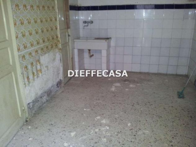 1040 - In Vendita Casa/Ufficio da ristrutturare a Marsala - Foto 6