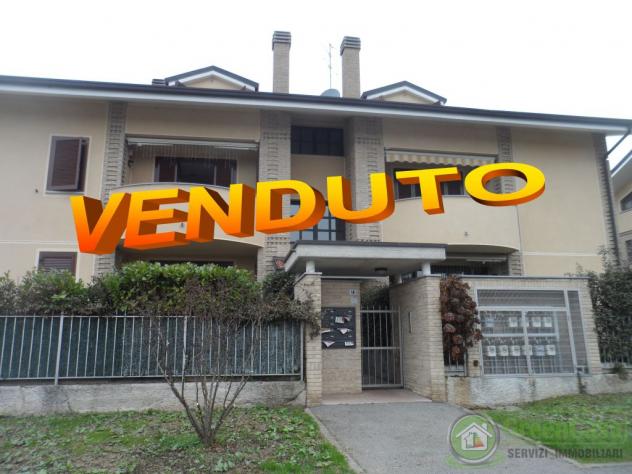 APPARTAMENTO di 2 vani e di 52 mq (MASATE) rif. IGC 2 LOCALI 96 MASATE