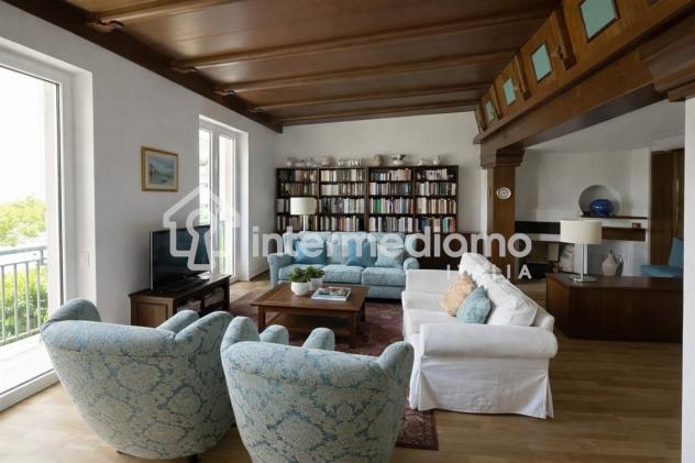 BUSATTE - ELEGANTE RESIDENZA VISTA LAGO - Foto 4