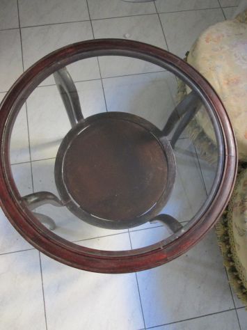 PRIVATO VENDE COPPIA DI POLTRONCINE "NONNINE" CON TAVOLINO IN LEGNO E CRISTALLO - Foto 2