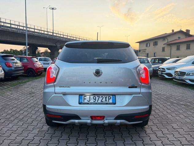 Ssangyong Tivoli 1.6d 2WD Be Hot Aebs TELECAMERA POSTERIORE CRUISE OK NEOPATENTATI - Foto 6