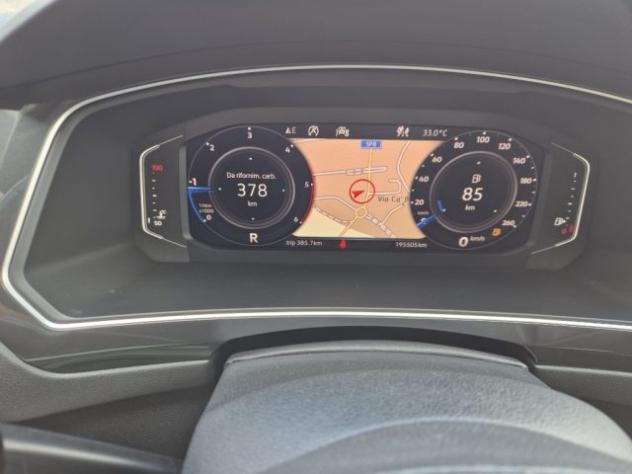 VOLKSWAGEN Tiguan 2.0 TDI DSG Sport Rline BlueMotion rif. 23877882 - Foto 9