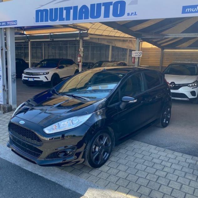 Ford Fiesta 1.5 TDCi 95CV 5 porte ST-Line - Foto 2