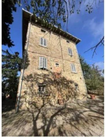 Immobile in asta di 345 m² con più di 5 locali in vendita a Cortona - Foto 3