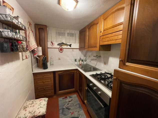 VILLA A SCHIERA di 10 vani e di 150 mq (PIETRASANTA - Fiumetto) rif. 066/VV - Foto 16