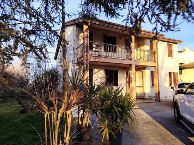 CASA INDIPENDENTE di 7 vani e di 240 mq (SANT'ANGELO DI PIOVE DI SACCO) rif. 011 BIS - Foto 4
