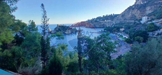 Casa Semindipendente in vendita a Taormina, Mazzarò