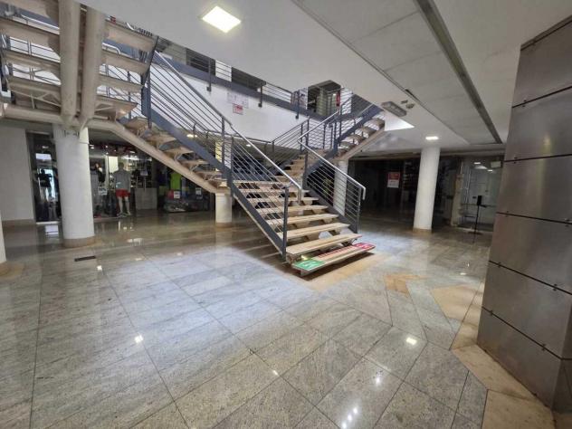 1 Vetrina in vendita a Salerno - Foto 5