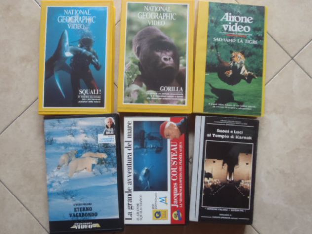 Videocassette vhs film documentari