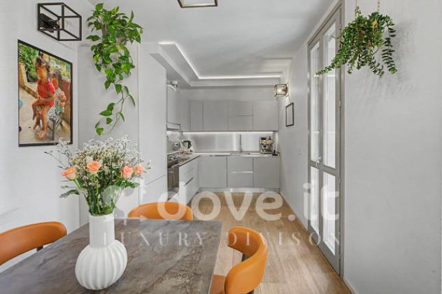 Attico / Mansarda di 102 m² con 3 locali in vendita a Milano - Foto 15