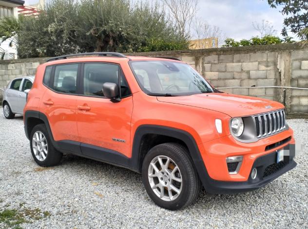 Jeep Renegade 2.0 Mjt 140CV 4WD Limited - Foto 4