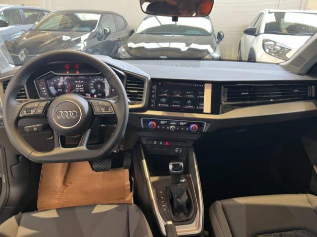AUDI A1 SPB 30 TFSI Stronic S line edition "17 Sline/F.Led rif. 23905528 - Foto 7