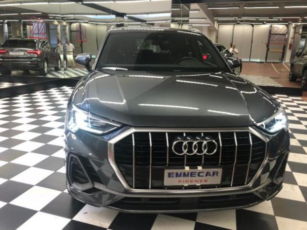 AUDI Q3 2.0 TDI 150 CV S line Edition rif. 23945173 - Foto 3