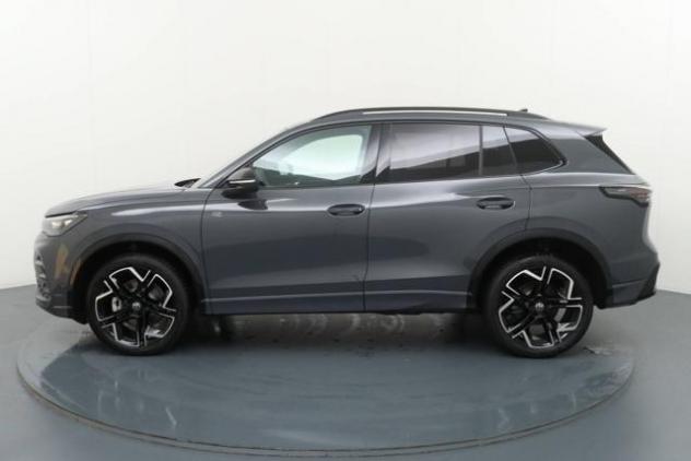 VOLKSWAGEN Tiguan 2.0 TDI 193 CV DSG 4MOTION R-Line Plus Tett&Gancio rif. 22741316 - Foto 2