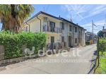 Casa indipendente di 140 m² con 4 locali e box auto in vendita a Lentate su &hellip;