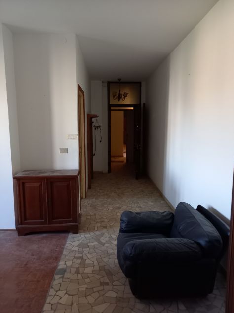 vendesi luminosissimo sesto piano senza provvigione - Foto 5