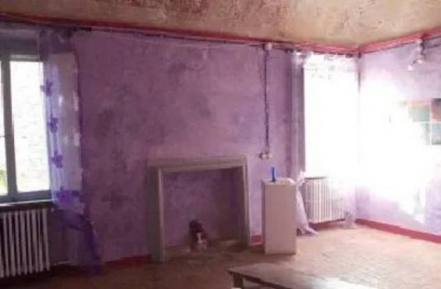 Immobile in asta di 430 m² con più di 5 locali in vendita a Urbino - Foto 5