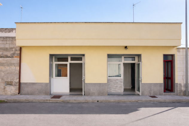 2 Vetrine in vendita a Melendugno