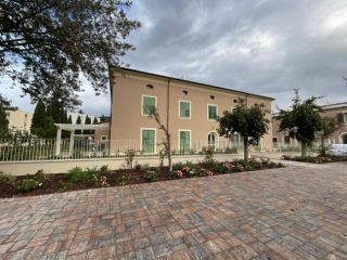 Edificio storico in affitto a Cascina 265 mq  Rif: 1363122