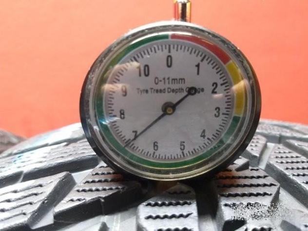 2 gomme 235 35 19 nokian inv a5062 - Foto 3