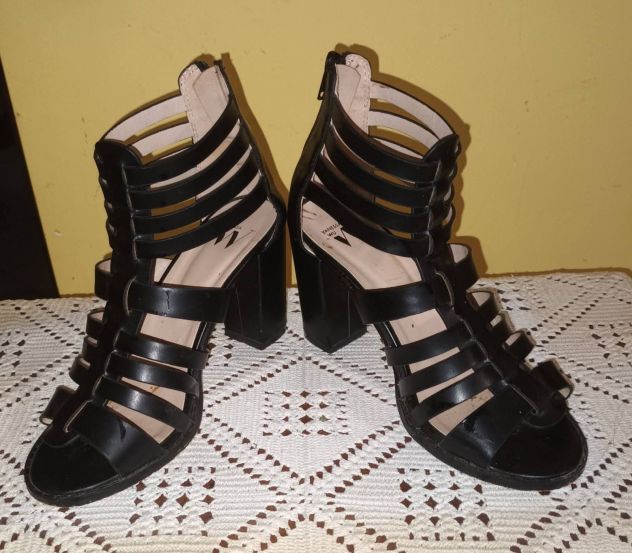 Per collezionisti e amanti: Mystery Box 10 Paia Tacchi, Sandali, Stivaletti e... - Foto 6