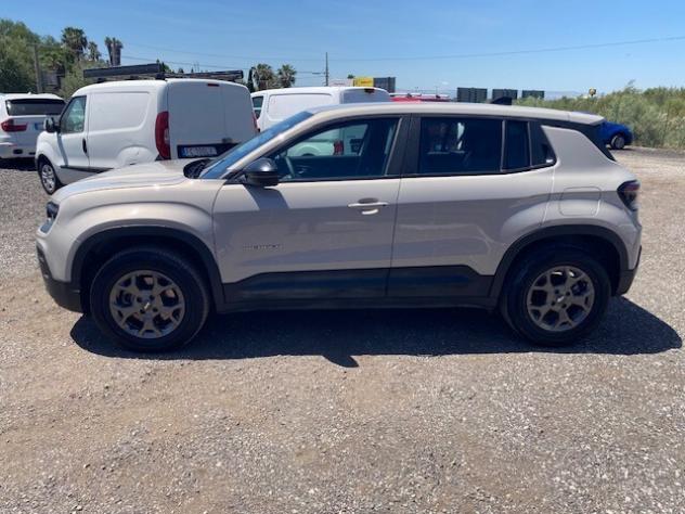 Jeep Avenger 1.2 Turbo 100 CV MHEV Longitude - Foto 4