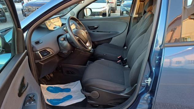 Lancia Ypsilon 1.0 FireFly 5 porte S&S Hybrid Gold - Foto 10