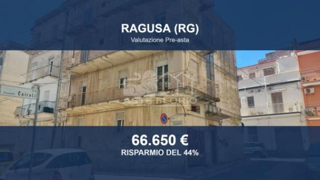 Immobile in asta di 187 m², box auto in vendita a Ragusa