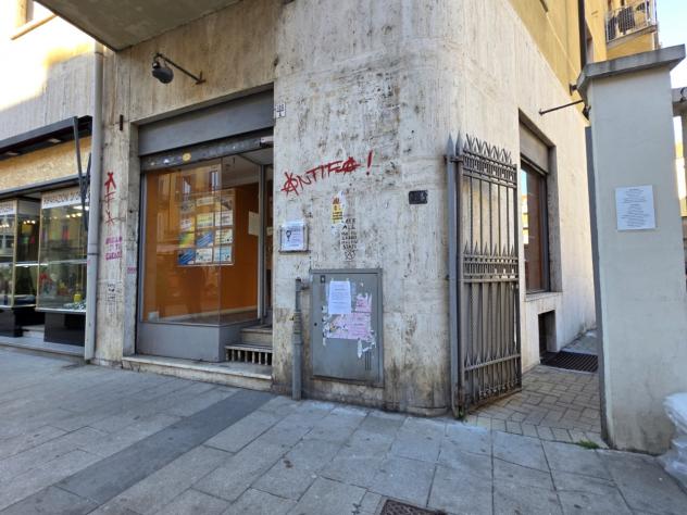2 Vetrine in affitto a Torino