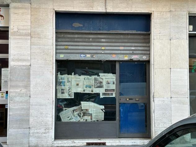 Negozio ristrutturato in zona residenziale - Foto 3