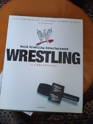 Wrestling  il libro ufficiale