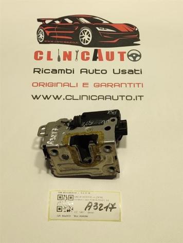 SERRATURA POSTERIORE SINISTRA DACIA Duster 1° Serie 825030283R K9K896 (1017)