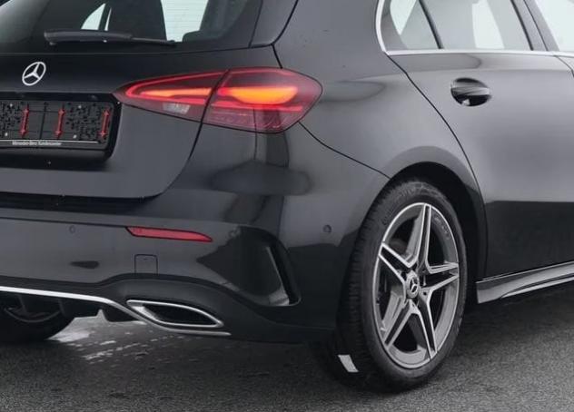 Mercedes-Benz Classe A A 180 Premium AMG LED NAVI - Foto 4