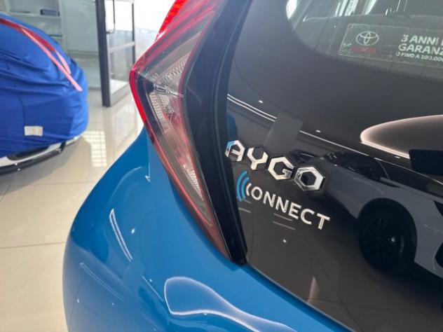 TOYOTA Aygo Connect 1.0 VVT-i 72 CV 5 porte x-cool rif. 22330102 - Foto 10