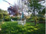 V001355 - 3 LOCALI CON GIARDINO E SOTTOTETTO DA RECUPERARE