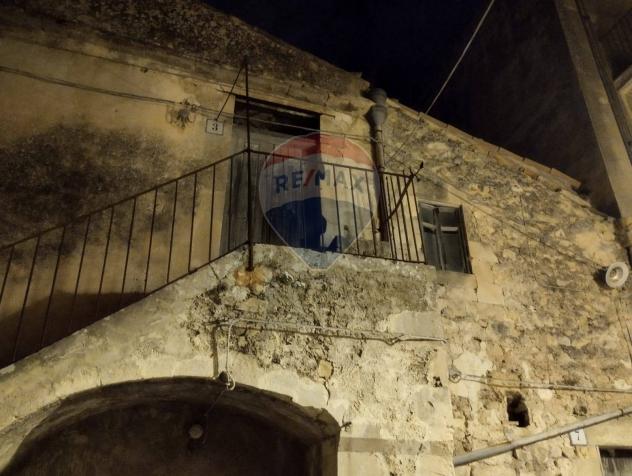 Casa Semindipendente in vendita a Modica, Modica Alta